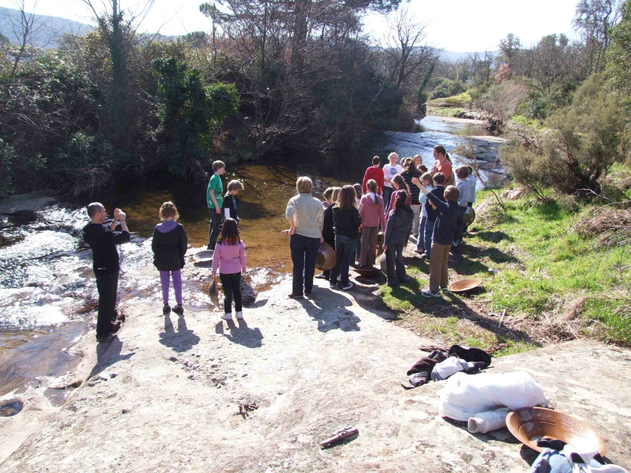 ruee-vers-l-or-enfants-eau-activite-2-le-cannet-des-maures